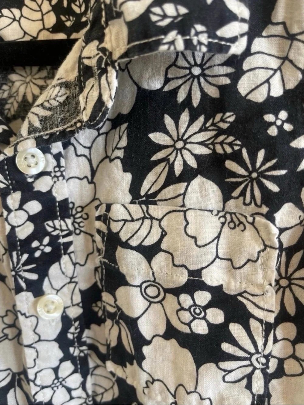 Baby Gap Floral Button Up Shirt 2T Black White Tropical